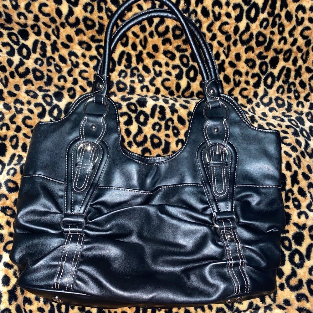 MONDANI NEW YORK BLACK PURSE HANDBAG